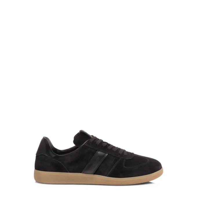 Adidași din piele de căprioară Adidași din piele de căprioară