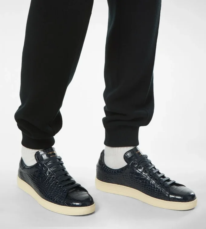 Adidași Warwick imprimați cu model de aligator Adidași Warwick imprimați cu model de aligator