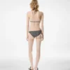 Bikini triunghiular