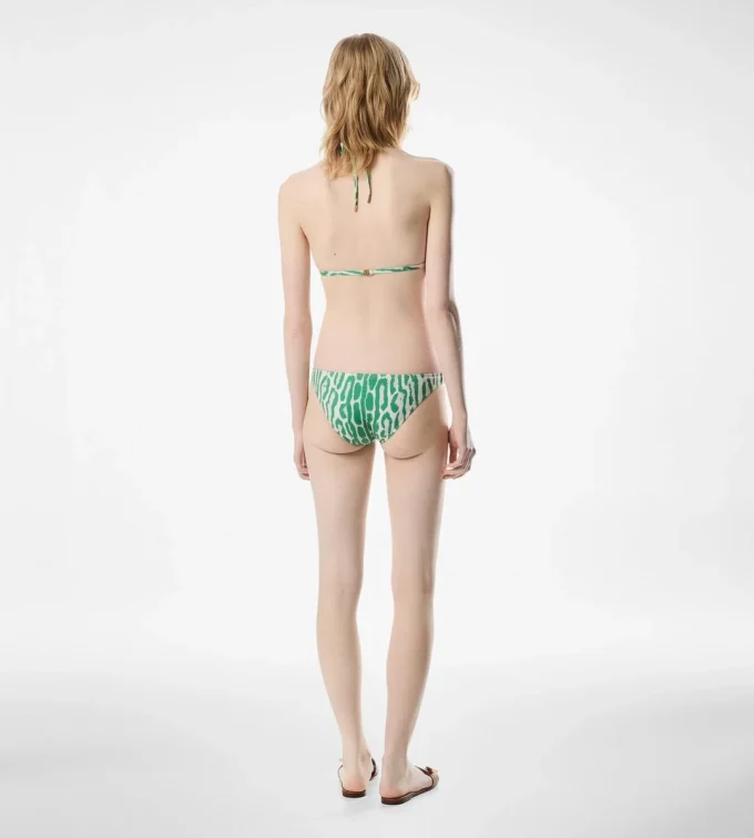 Bikini triunghiular