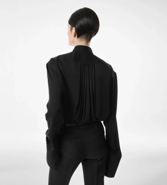 Bluză cu mâneci lungi din georgette de mătase spălată Bluză cu mâneci lungi din georgette de mătase spălată