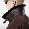 Bomber din nylon cu guler din piele de oaie Bomber din nylon cu guler din piele de oaie