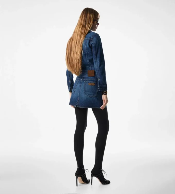 Fustă mini din denim spălat cu pietre Fustă mini din denim spălat cu pietre