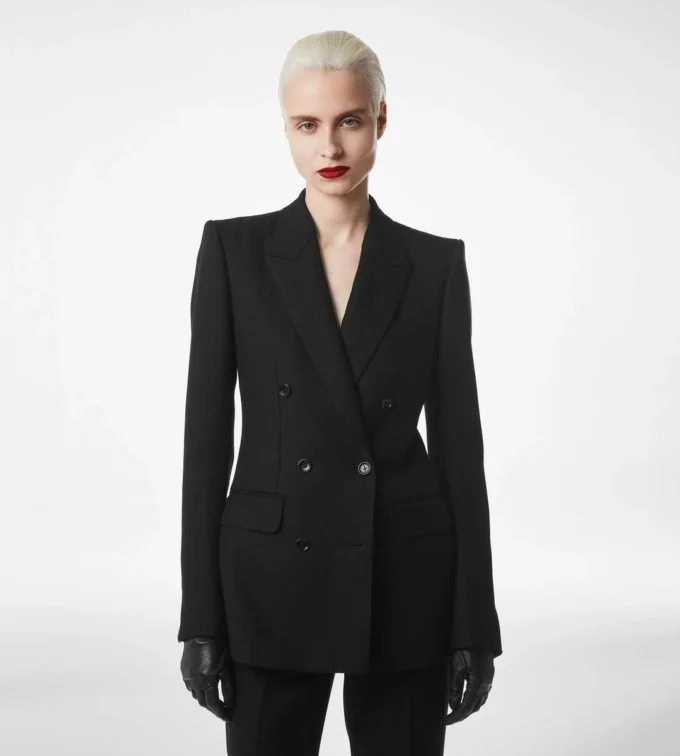Jacheta cu două rânduri de nasturi și model în zig-zag Jacheta cu două rânduri de nasturi și model în zig-zag
