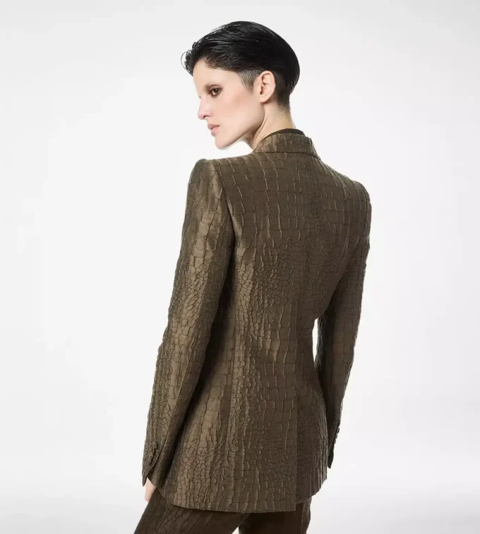 Jacheta cu un singur rând de nasturi și rever ascuțit din jacquard croco Jacheta cu un singur rând de nasturi și rever ascuțit din jacquard croco