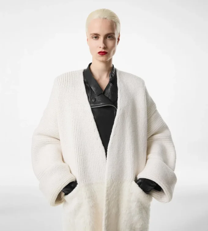 Palton maxi sculptural Palton maxi sculptural