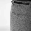 Pantaloni din piele de rechin cu model în zig-zag, care se pot despica în două Pantaloni din piele de rechin cu model în zig-zag, care se pot despica în două