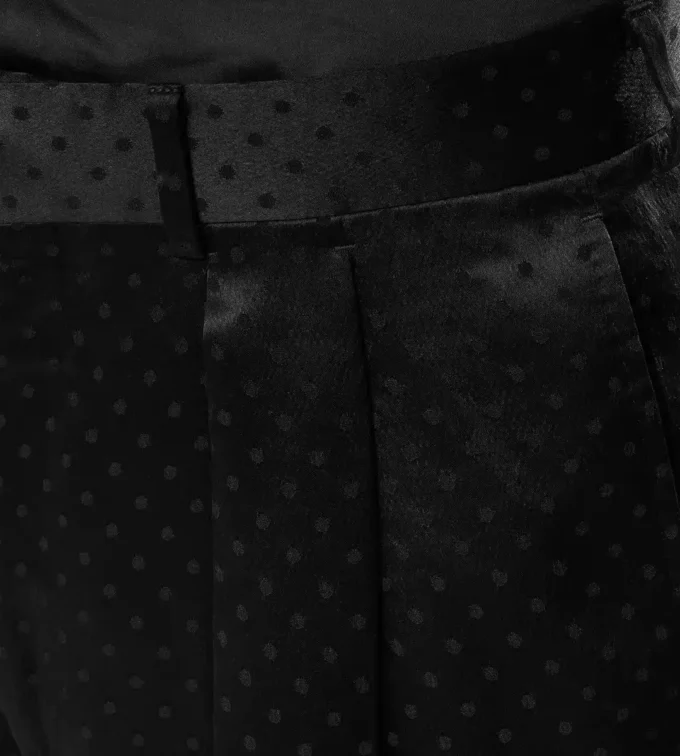 Pantaloni din satin cu buline jacquard și pli dublu