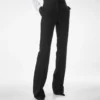 Pantaloni drepți de smoking din amestec de lână și mătase Pantaloni drepți de smoking din amestec de lână și mătase