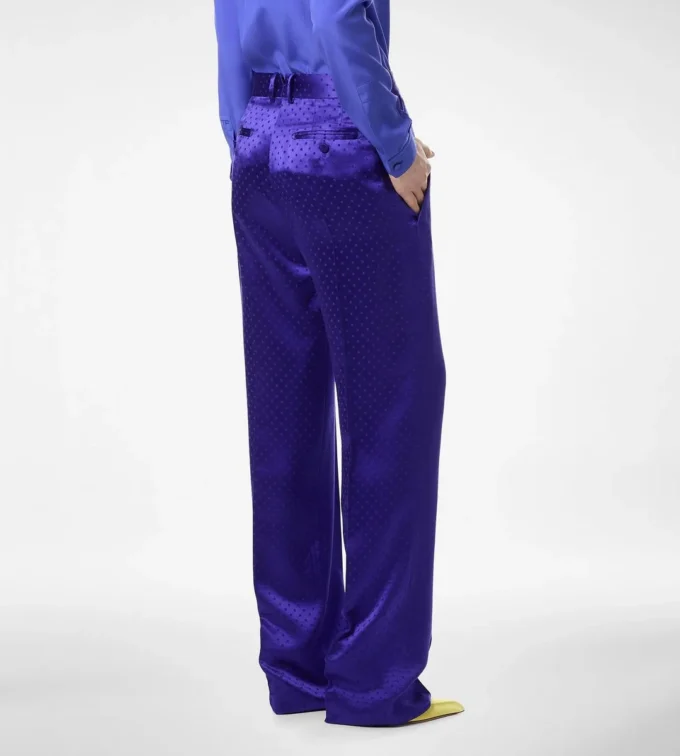 Pantaloni drepți plisați din jacquard cu buline Pantaloni drepți plisați din jacquard cu buline