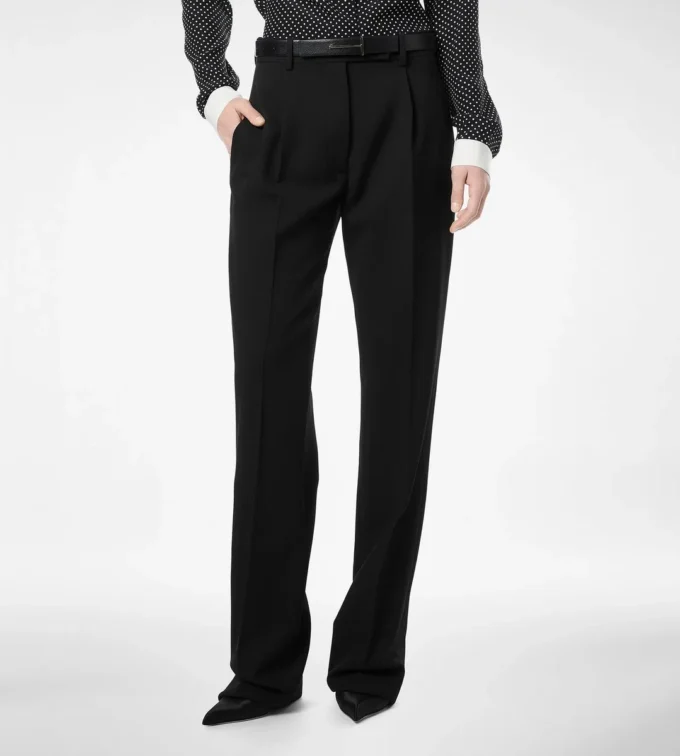 Pantaloni drepți, relaxați, cu pliuri, Sharp Grain De Poudre Pantaloni drepți, relaxați, cu pliuri, Sharp Grain De Poudre