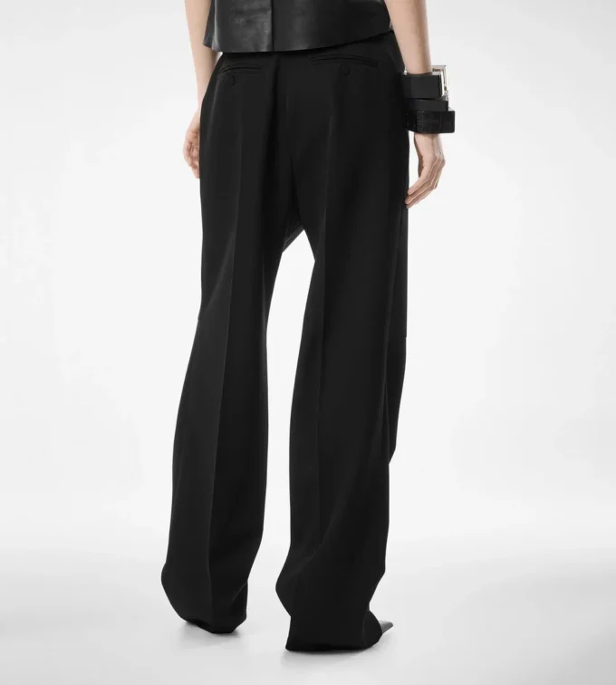 Pantaloni plisați din lână Pantaloni plisați din lână