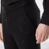 Pantaloni ușori din bouclé cu paiete Pantaloni ușori din bouclé cu paiete