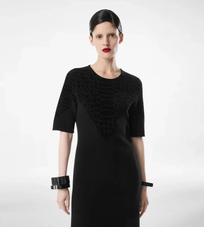 Rochie cu guler rotund din mătase chenille cu imprimeu piton Rochie cu guler rotund din mătase chenille cu imprimeu piton
