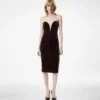 Rochie de cocktail din catifea fără bretele Rochie de cocktail din catifea fără bretele