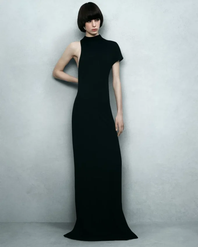 Rochie de seară asimetrică Rochie de seară asimetrică