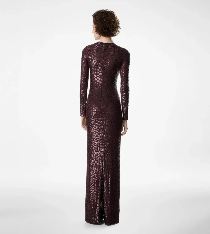 Rochie de seară cu mâneci lungi, brodată cu efect de piele de crocodil Rochie de seară cu mâneci lungi, brodată cu efect de piele de crocodil
