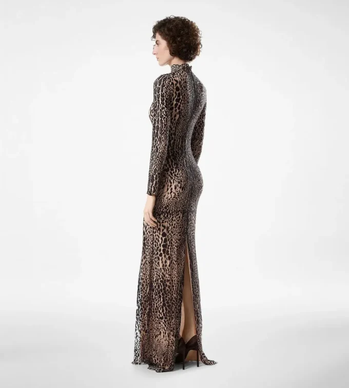 Rochie de seară cu mâneci lungi și guler înalt Rochie de seară cu mâneci lungi și guler înalt