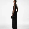 Rochie de seară cu un umăr și față răsucită Rochie de seară cu un umăr și față răsucită