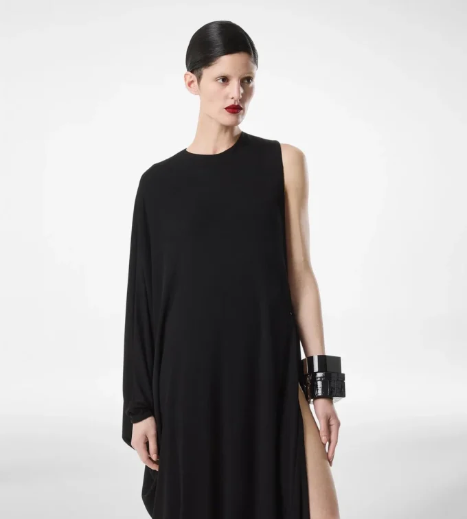 Rochie de seară din jersey creponat Rochie de seară din jersey creponat