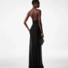 Rochie de seară din tricot elastic cu decolteu adânc în V Rochie de seară din tricot elastic cu decolteu adânc în V
