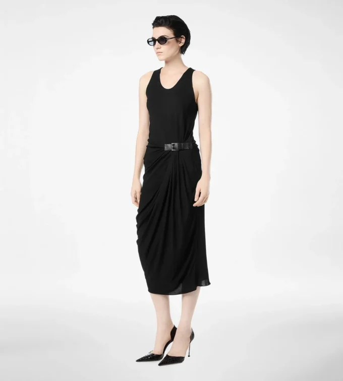 Rochie fără mâneci cu detalii din piele Rochie fără mâneci cu detalii din piele