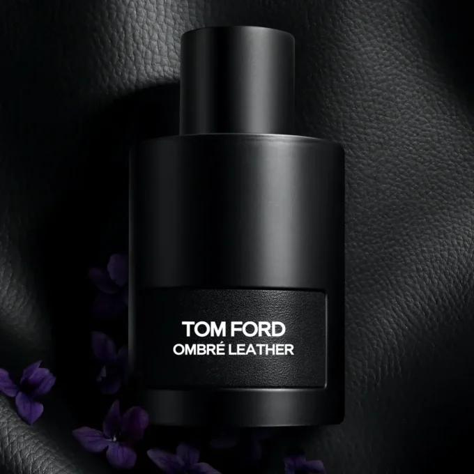 Spray pentru corp Ombré Leather Spray pentru corp Ombré Leather