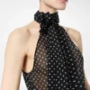 Top cu guler halter din georgette de mătase cu buline și detaliu plisat